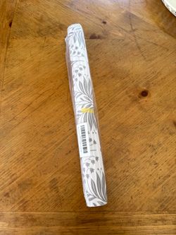 Roll of contact paper 16.9” x 118”