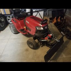 Craftsman. Riding Lawn Mower With Plow and. LED Lights Bar 