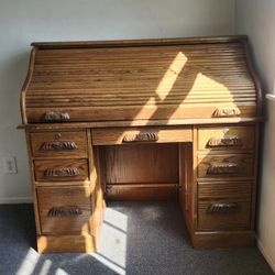 Roll top Vintage Wood Desk