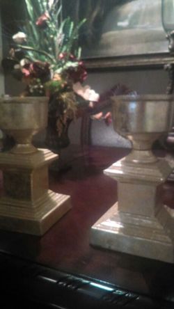 Candle holder