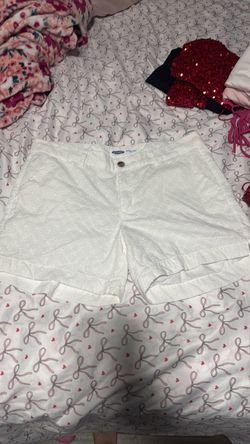 Old navy white shorts