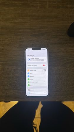 iPhone 14