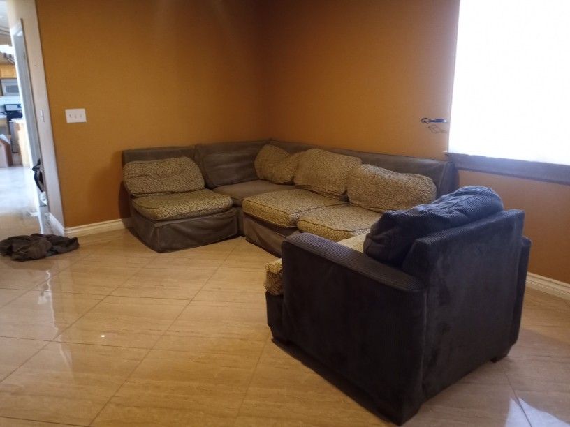 $200 Couch
