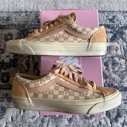 Joe Fresh Goods Vans