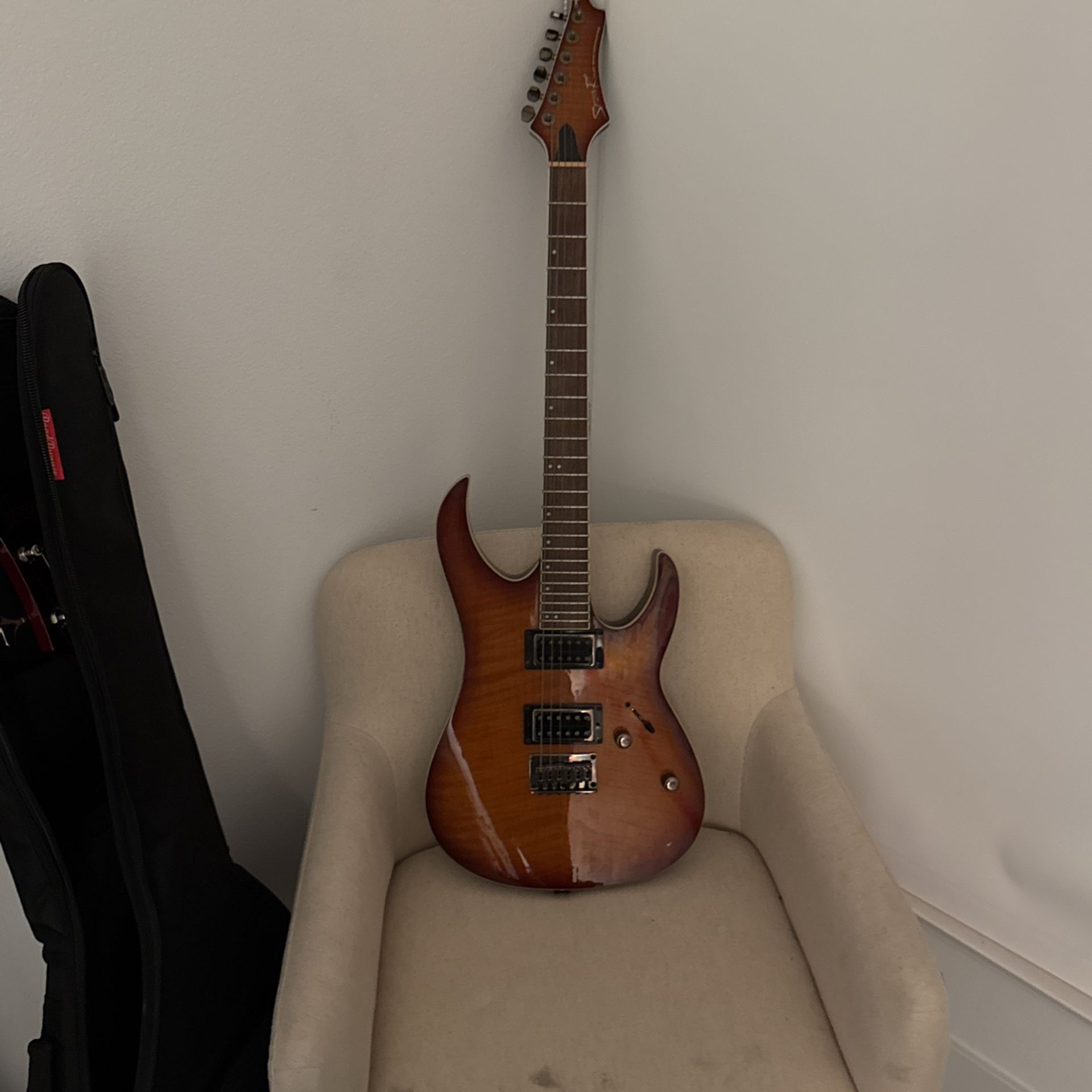 SPEAR Gladius Guitar