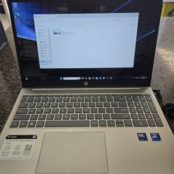 HP Laptop (15-fd1xxx)
