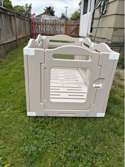 Modern Indoor Dog Kennel / Puppy Playpen – Large – Excellent Condition