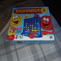 The Original Game Of Connect Four Used Like New In Mint Condition 