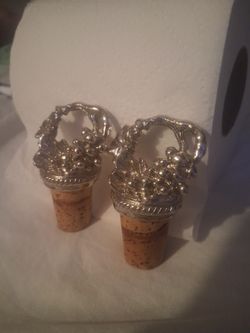 Vintage wine bottle stopper