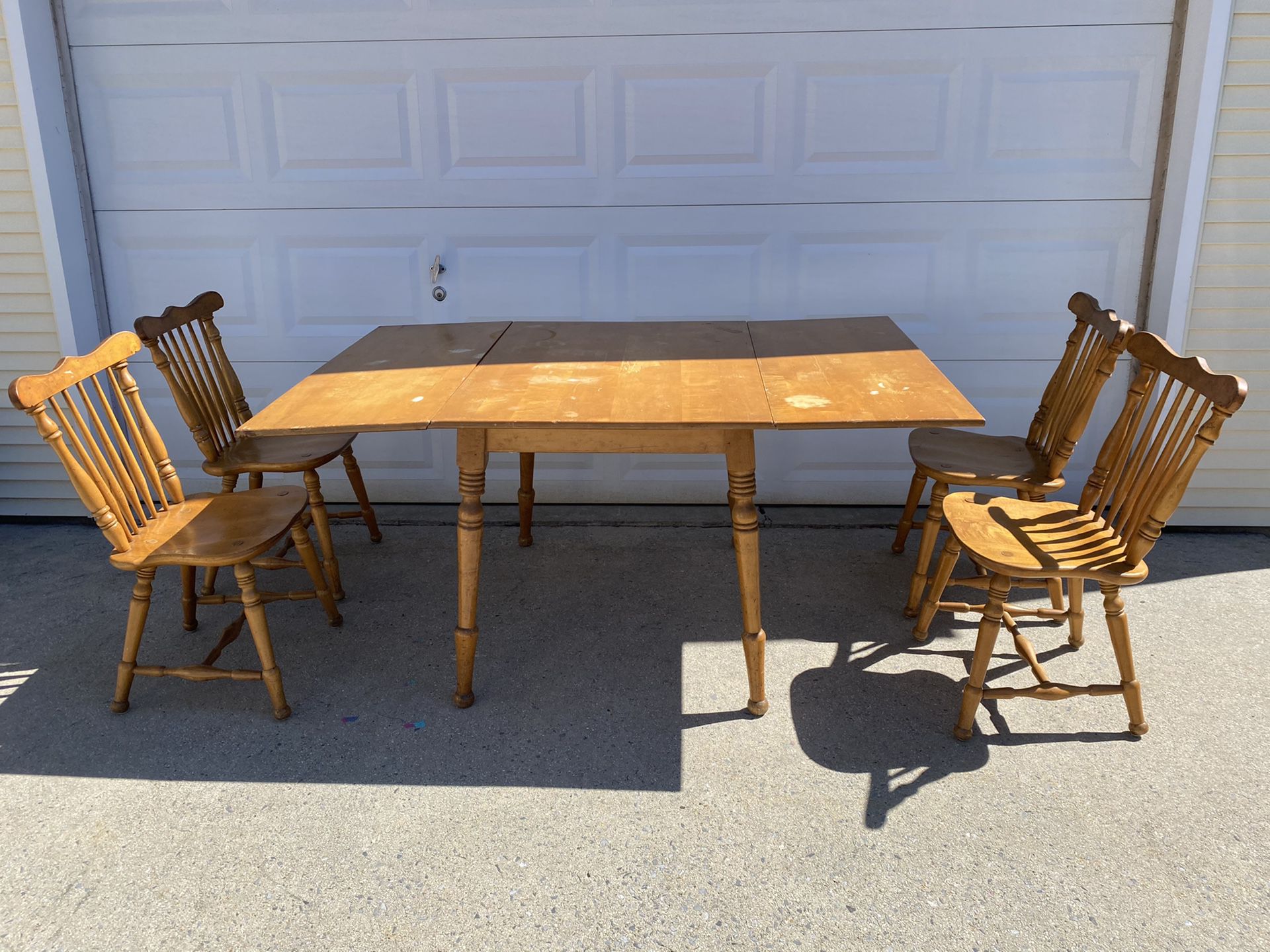 Solid wood folding dining table w/chairs