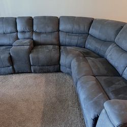 American furniture Warehouse Reclining Sectional 