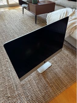 2020 iMac 27” 5K Retina w/ i9 5700XT 64gb ram