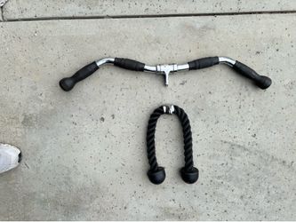 Revolving EZ Curl Bar & Tricep Rope