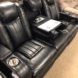 Theater Electric Power Reclining Couch! 