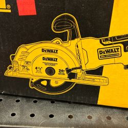 4-1/2" (115 mm) CIRCULAR SAW (Tool