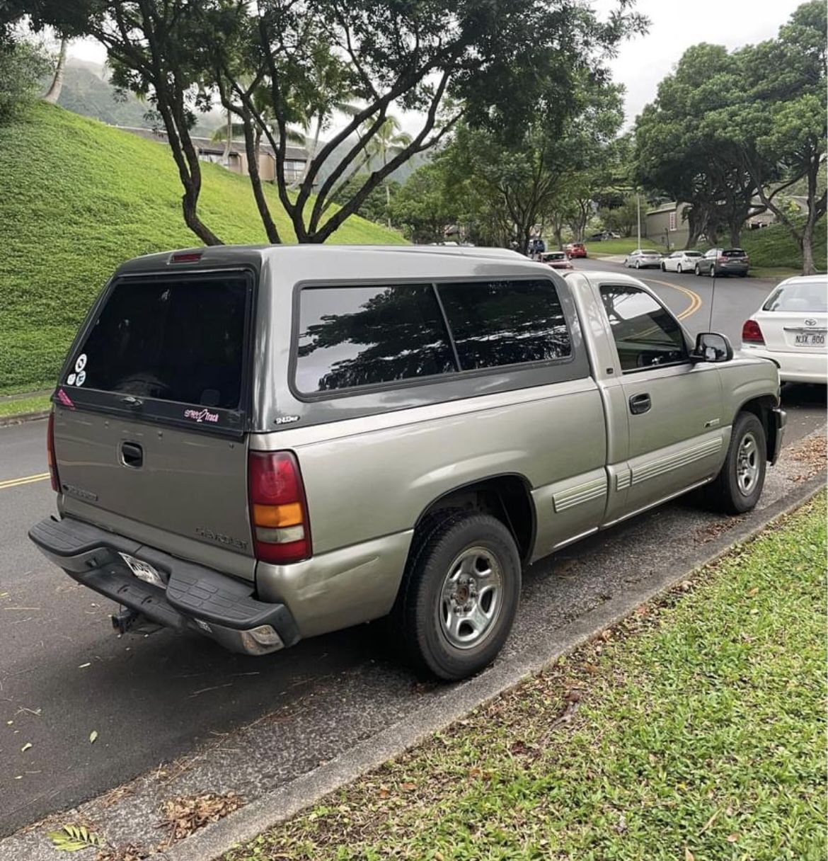Silverado Snugtop Camper for Sale in Honolulu, HI OfferUp