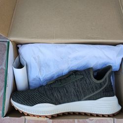 Men's Puma Shoes Size 14