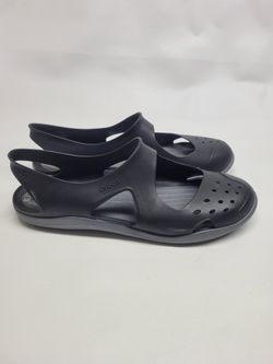 Crocs Women Sandals Size 10