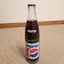 VINTAGE UNOPENED HECHO EN MEXICO PEPSI BOTTLE 355ML