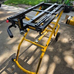 Dewalt Rolling Miter Saw Stand New $200 Price FIRM/ Nueva PRECIO FIRME $200