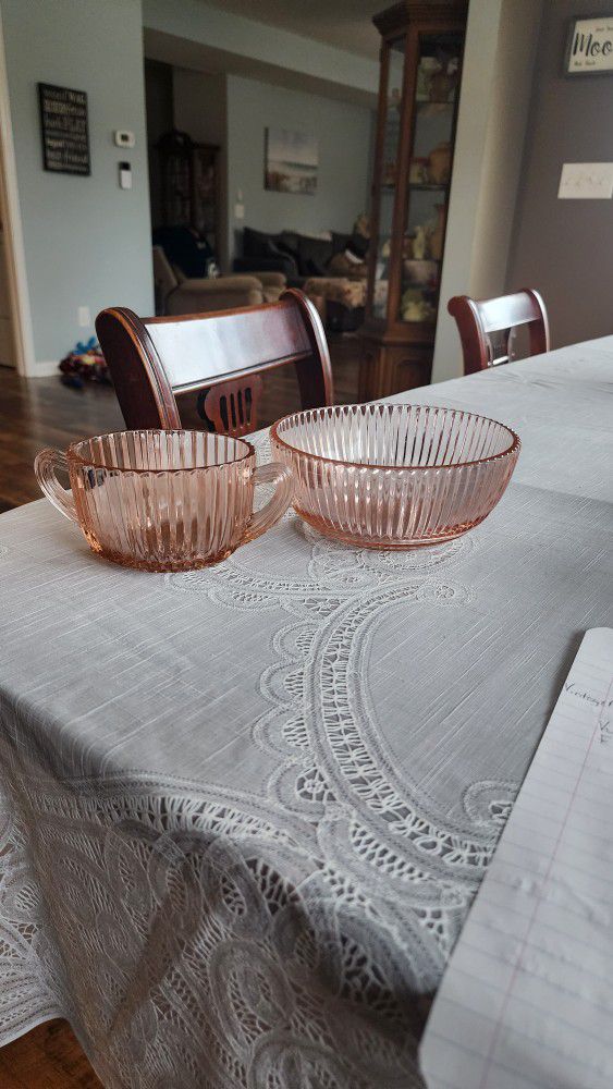 Vintage Pink Depression Glass Queen Mary Sugar Dish And Bowl