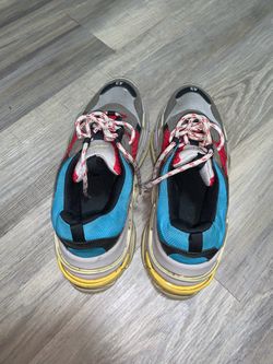 Balenciaga men’s triple s