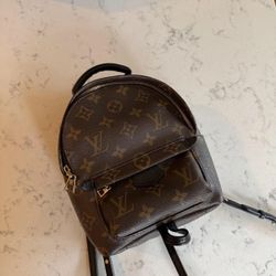 Louis Vuitton fashion items