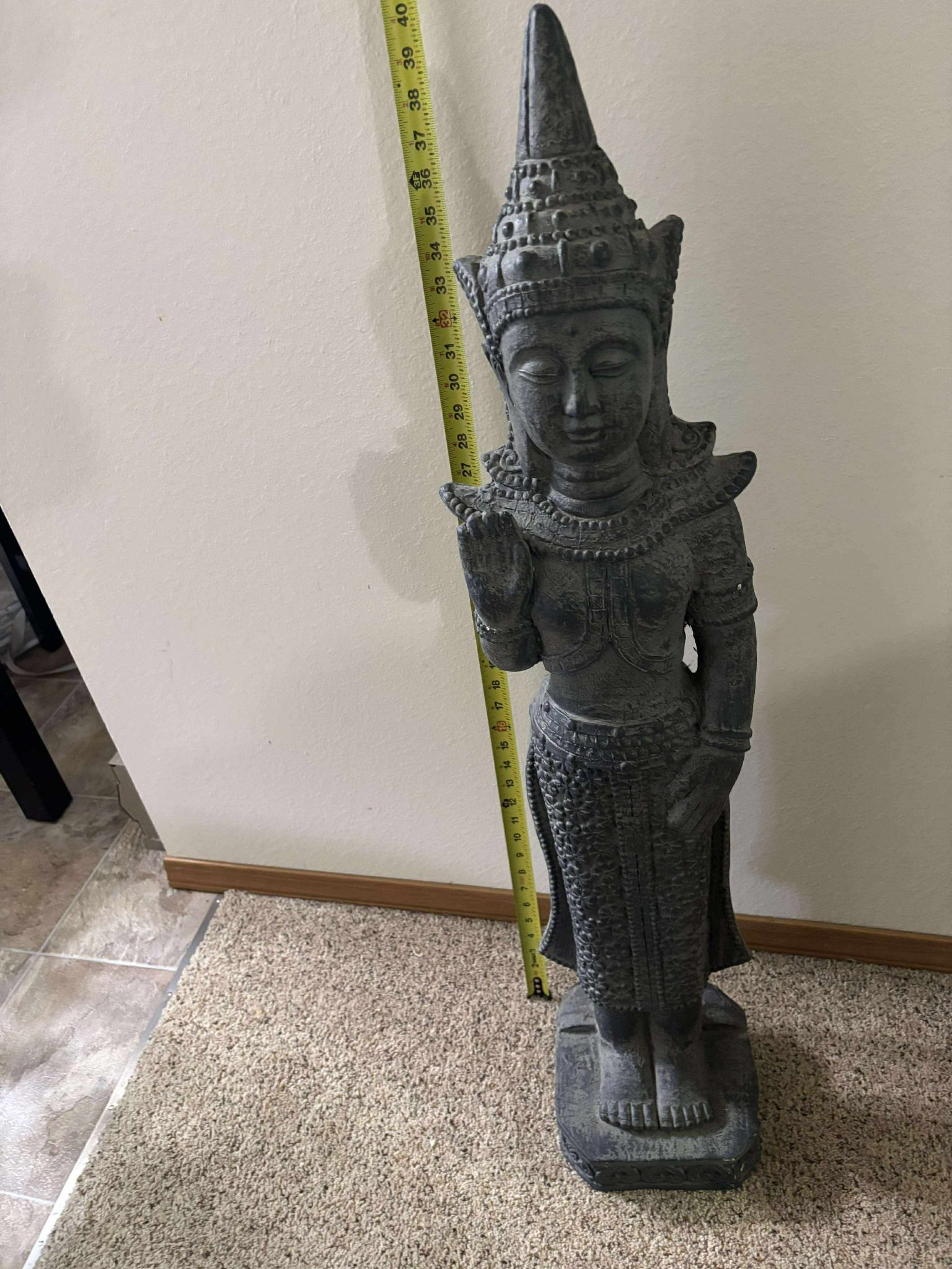 Statue