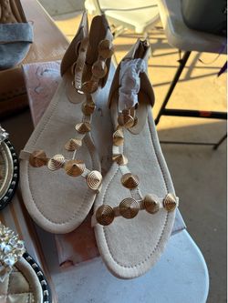 Lola Shoetique Sandals