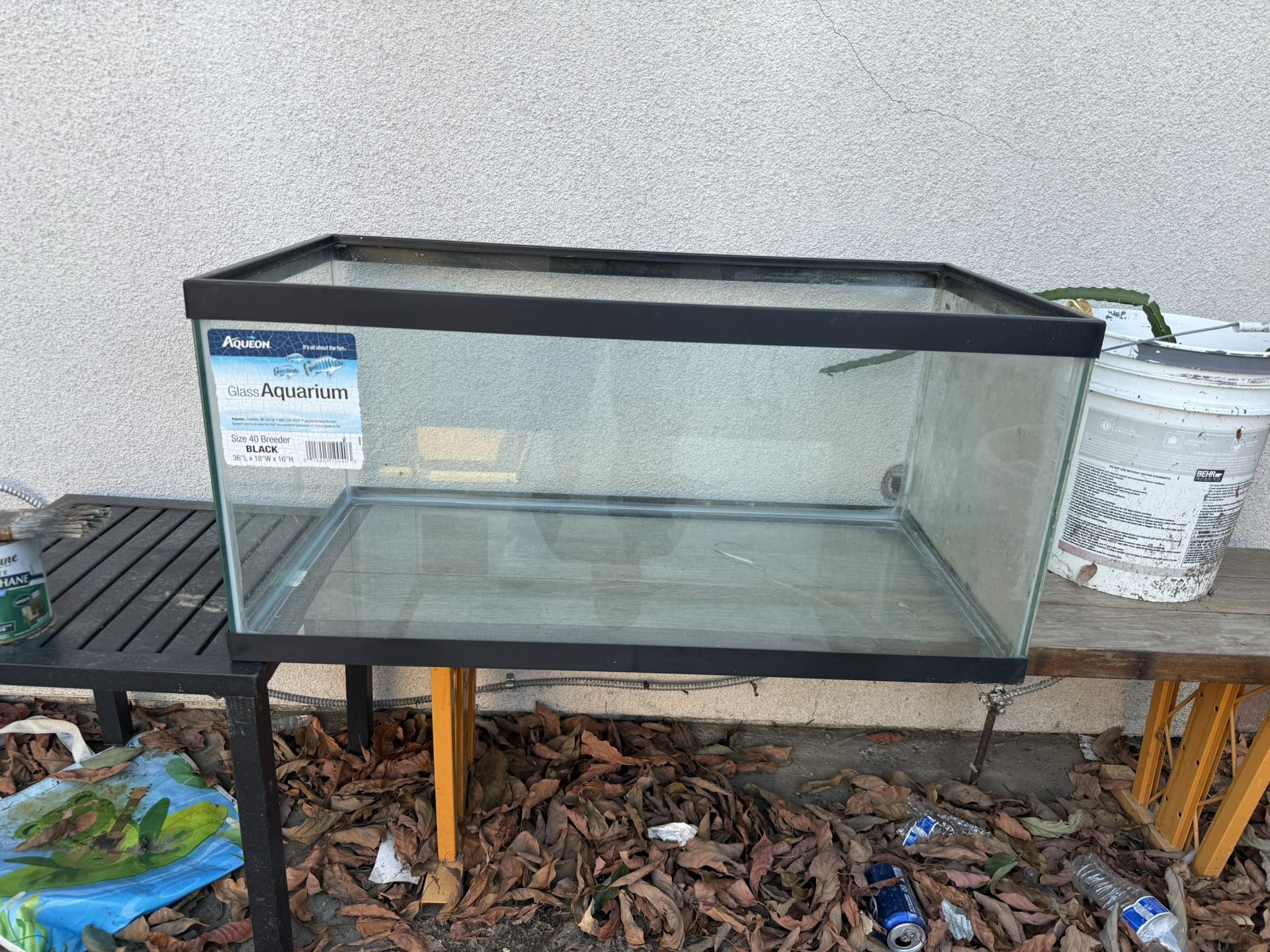 40 Gallon Breeder Fish Tank 
