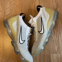Nike vapormax best sale flyknit size 13