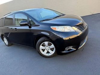 2016 Toyota Sienna