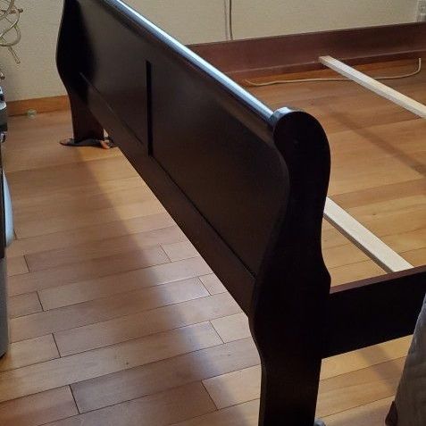Beautiful Queen Bed Frame.