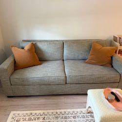 Ethan allen oversized love seat couch