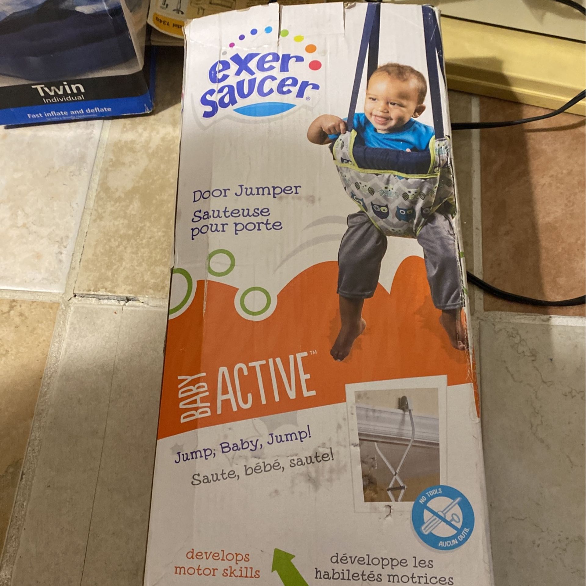 Evenflo Exersaucer Baby Active Doorway Jumper