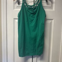 (3) Torrid Shirts Size 3 All together $5 for all