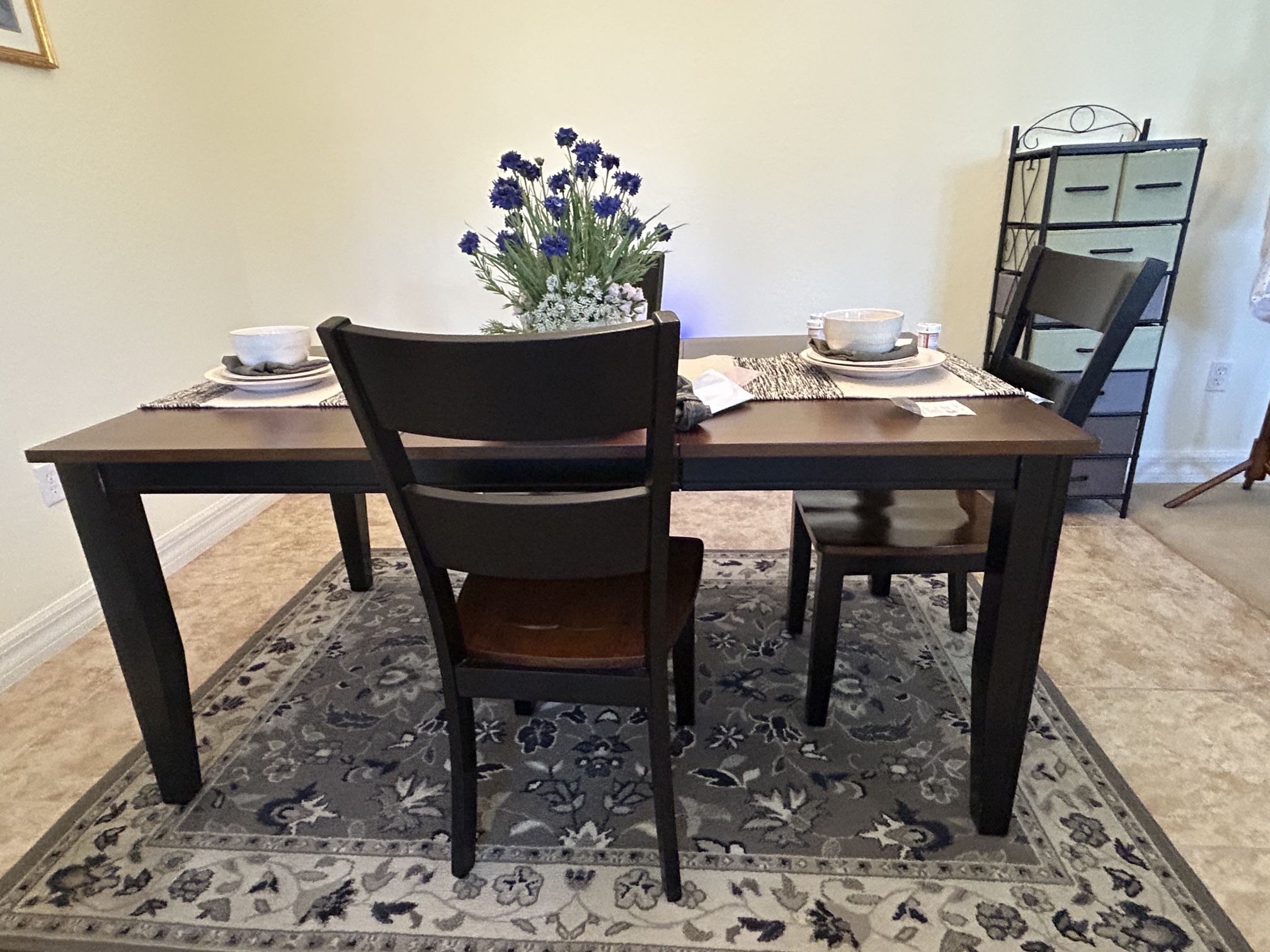 Dining Room Table with chairs