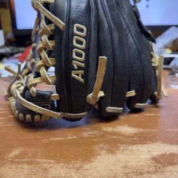 Wilson A1000 Glove 11 1/2 