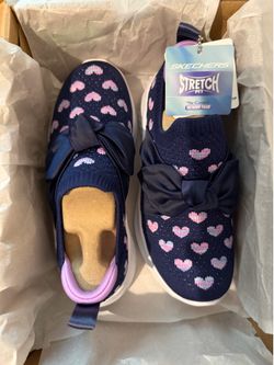 Girls shoes