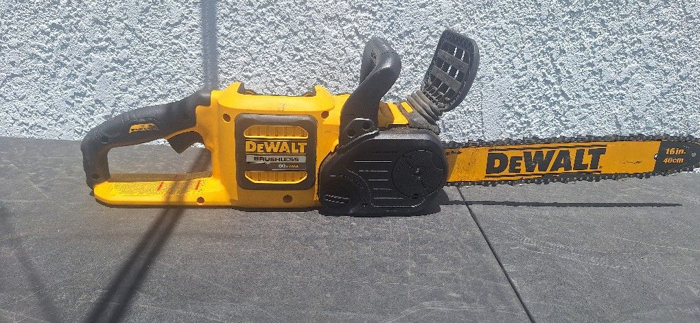 Chainsaw Dewalt 60v ( Tool-Only)
