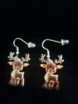Reindeer Dangle Earrings
