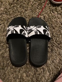 Nike Slides 