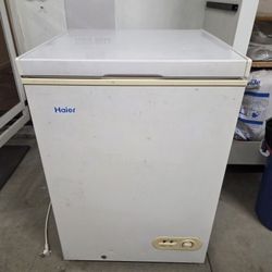 Used Haier 3.5 Cu. Ft. Chest Deep Freezer - Works Great!