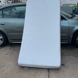 Used Memory Foam Tulo Twin Mattress 