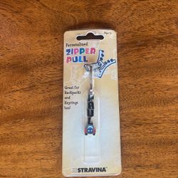 Unopened Stravina Zipper Pull