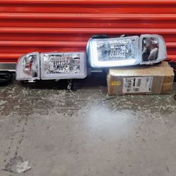 Faros LED DRL con carcasa cromada
para Dodge Ram 1500, 2500 y 3(contact info removed)-2001