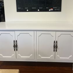 Console / Buffet / Storage Table 