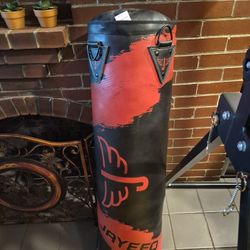 Jayeffo Punching Bag
