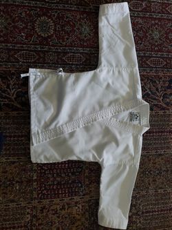 Kids' BEST KARATE UNIFORM size 000