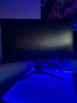 Curved Gaming Monitor